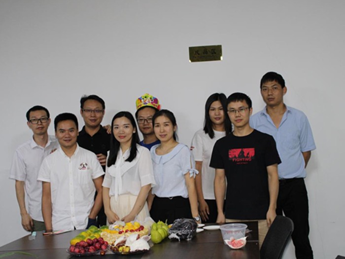 【高能計算機(jī)】您的每一個生日 我都不想缺席